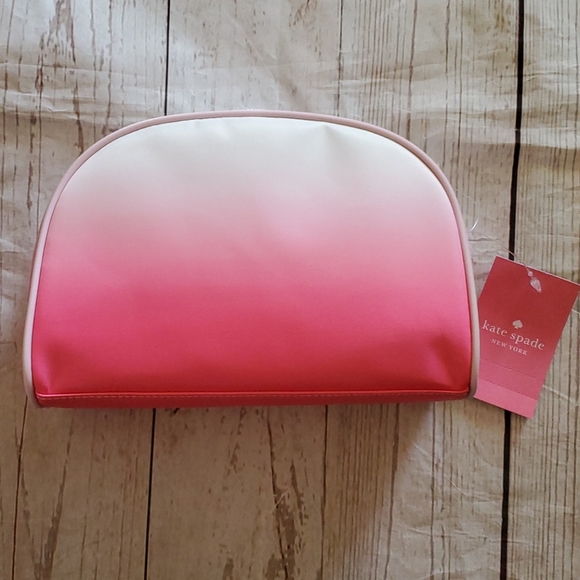 ♠️1 New Kate Spade Medium Cosmetic Case♠️ - Picture 5 of 10